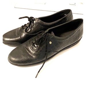 Easy spirit suit shoes
